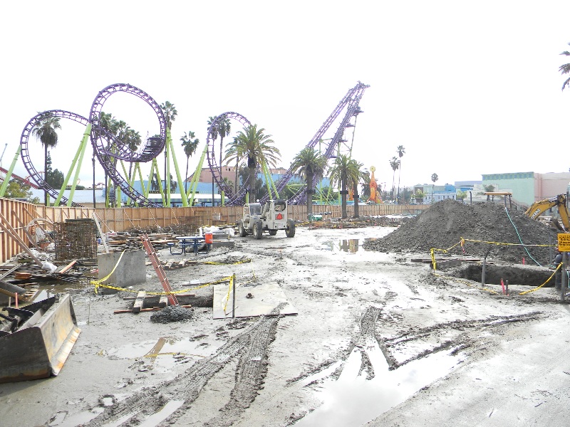 022 The 2013 Boardwalk expansion will look really nice next to a green boomerang..JPG