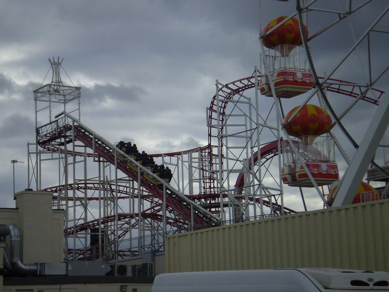 Codona s Amusement Park Looping Star