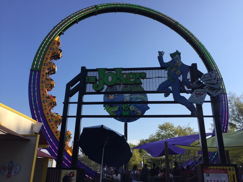 Six Flags Over Georgia Joker s Chaos Coaster