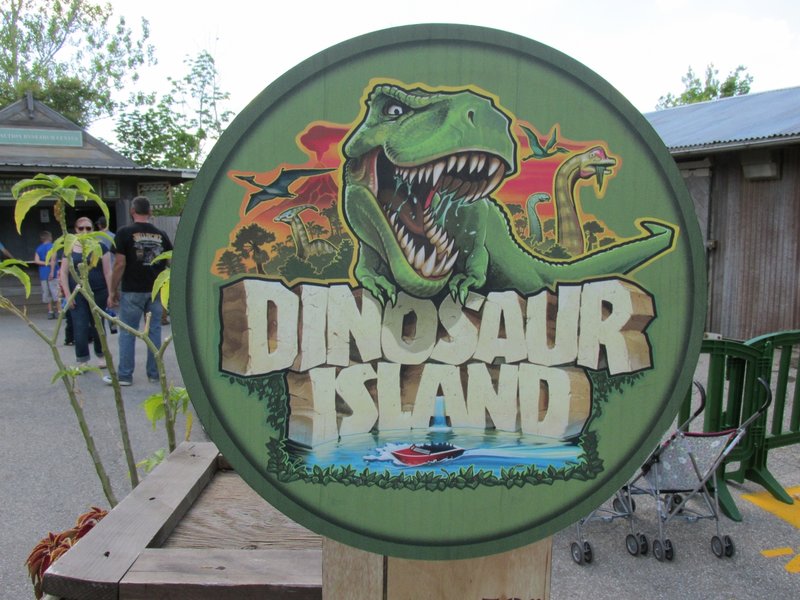 dinosaur island columbus zoo 2021