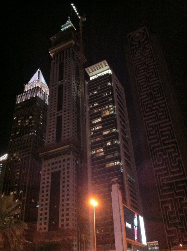 dubai_007.jpg (238.15 KiB) Viewed 23220 times dubai_007.jpg