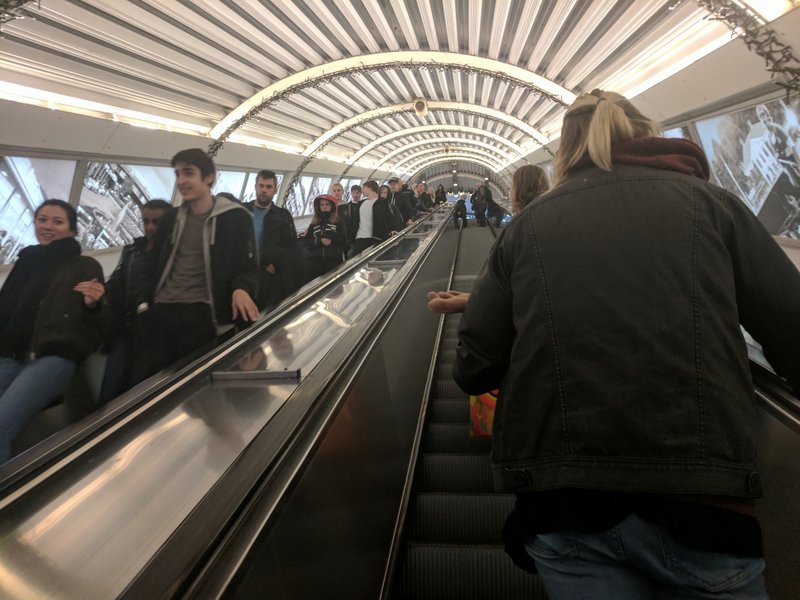 Escalator.jpg (756.92 KiB) Viewed 2624 times Escalator.jpg