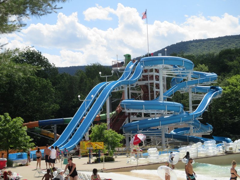Plunge.JPG (910.5 KiB) Viewed 984 times Plunge.JPG