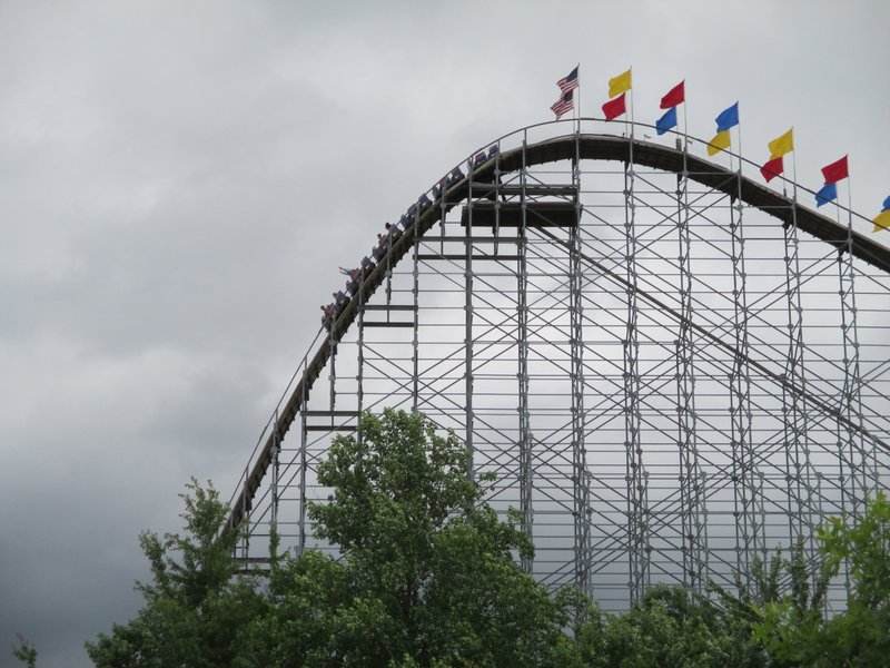 Voyage First Drop (Side).JPG (806.41 KiB) Viewed 332 times Voyage First Drop (Side).JPG