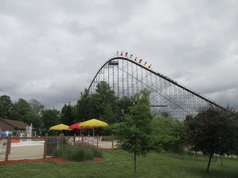 Voyage Lift Hill.JPG (717.01 KiB) Viewed 332 times Voyage Lift Hill.JPG