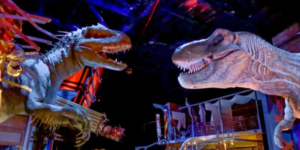 Take a Ride on the Jurassic Attractions at Universal Studios Beijing!