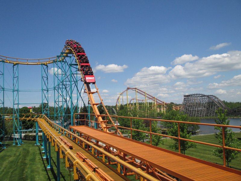 Corkscrew First Drop.JPG (879.74 KiB) Viewed 6175 times Corkscrew First Drop.JPG