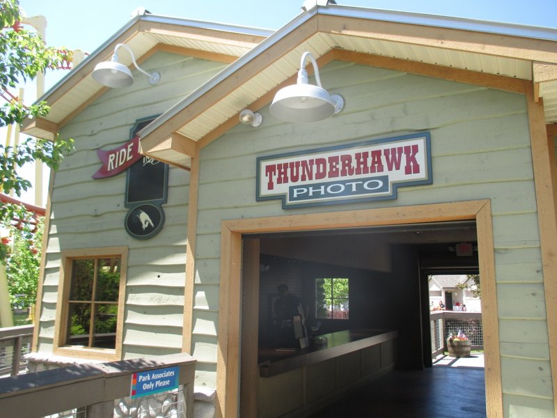 Thunderhawk Photos.JPG (759.77 KiB) Viewed 6175 times Thunderhawk Photos.JPG