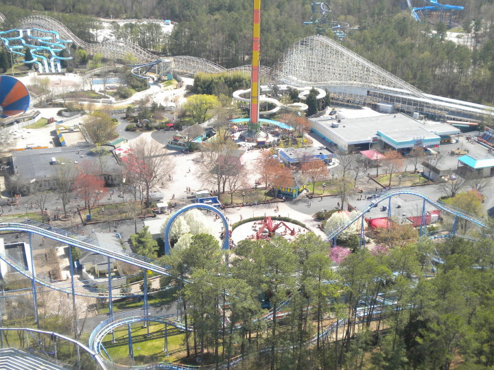 Photo TR Kings Dominion Opening Day Theme Parks, Roller Coasters