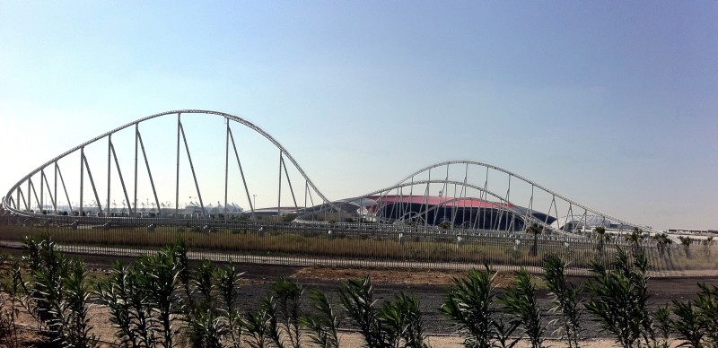 1680728907_AbuDhabi-047-FerrariWorldamTag-09.JPG.4958192cddd4ba44e0281a2127132837.JPG