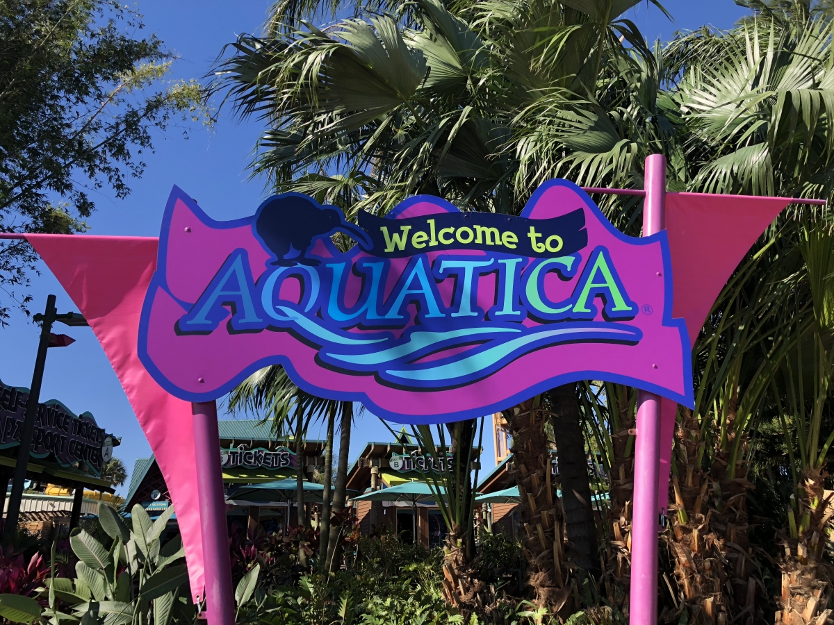 Photo Tr A Cold Day At Aquatica Orlando Theme Parks Roller Coasters Donkeys Theme Park Review