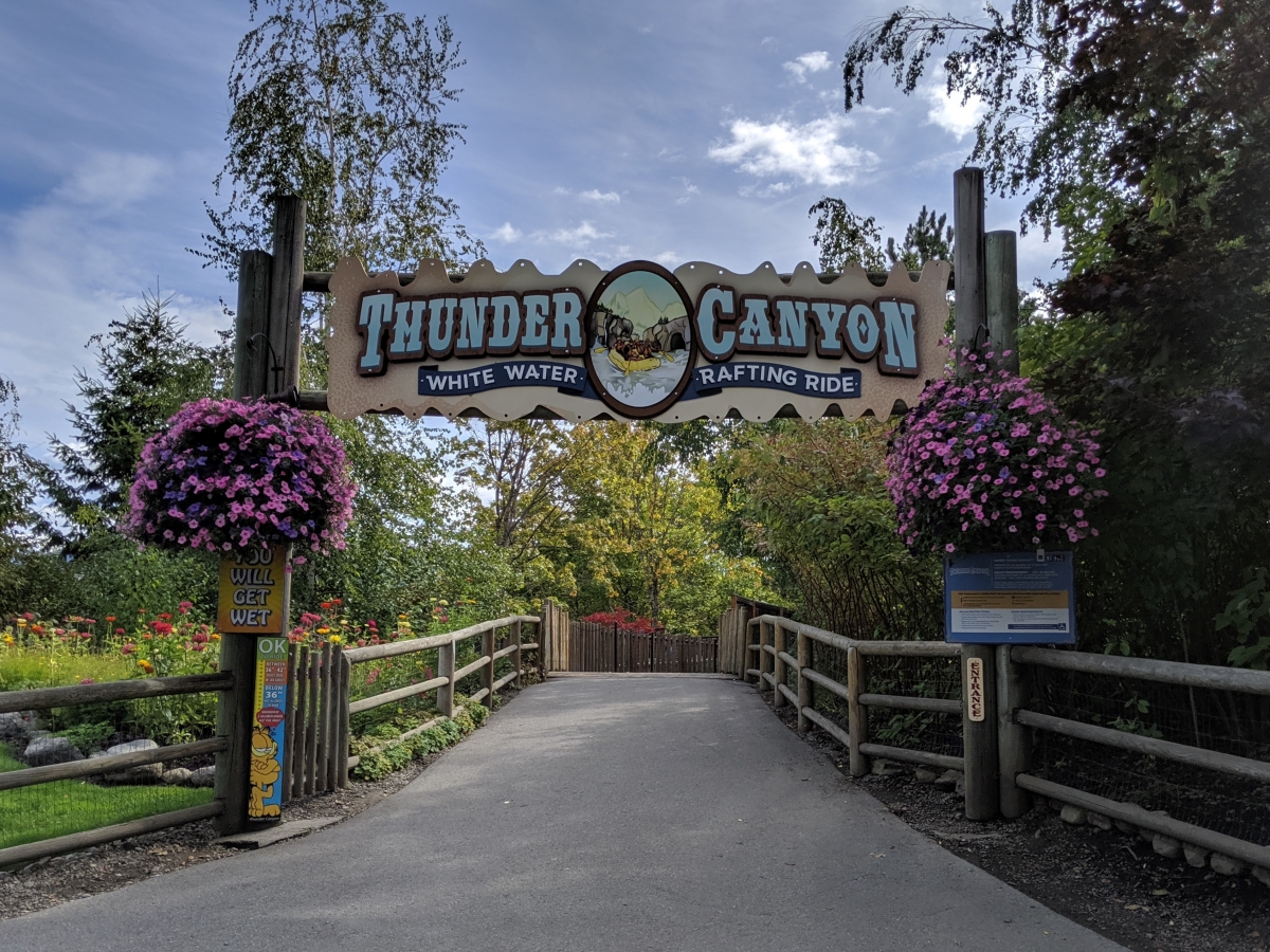 Photo TR: Silverwood with Erik & Smisty & Not Andrew - Theme Photo TR: Silverwood with Erik & Smisty & Not Andrew - Theme