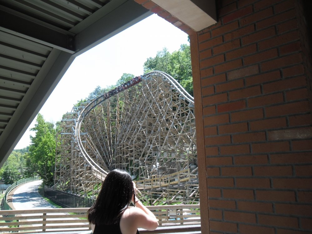 03_dollywood.thumb.JPG.da8c0ba3238c0e05d3ca1ca83ce4cd56.JPG