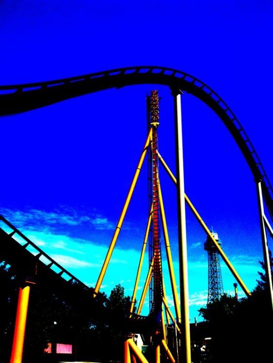 1005006633_AmusementParks2010-574.thumb.jpg.06d47de51150d86640e31864e8b64748.jpg
