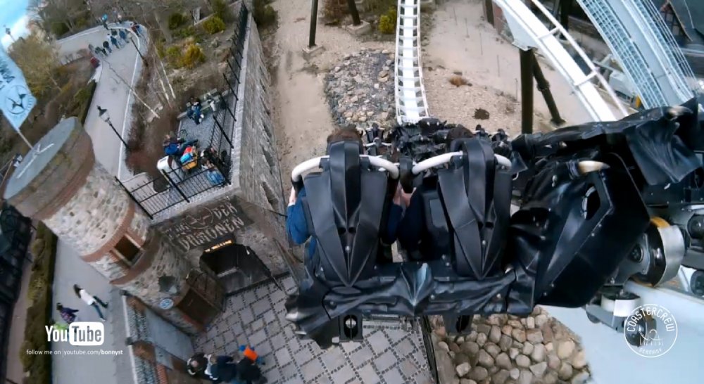 101984956_Flug_der_Dmonen_on_ride_09.thumb.jpg.b47896c73e2cae7d5d06577dfd4bf4c7.jpg