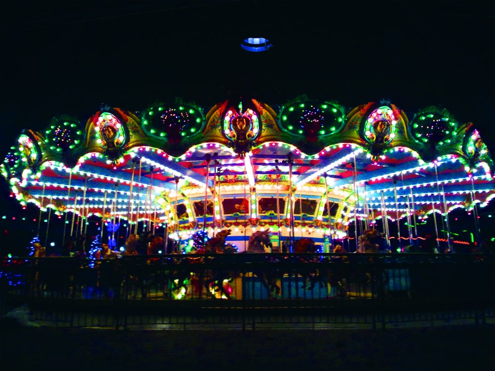 1025068333_KENNY_Carosel2011-11-2918_58_41.jpg.thumb.jpg.c92709b68633de2122a289b497554276.jpg