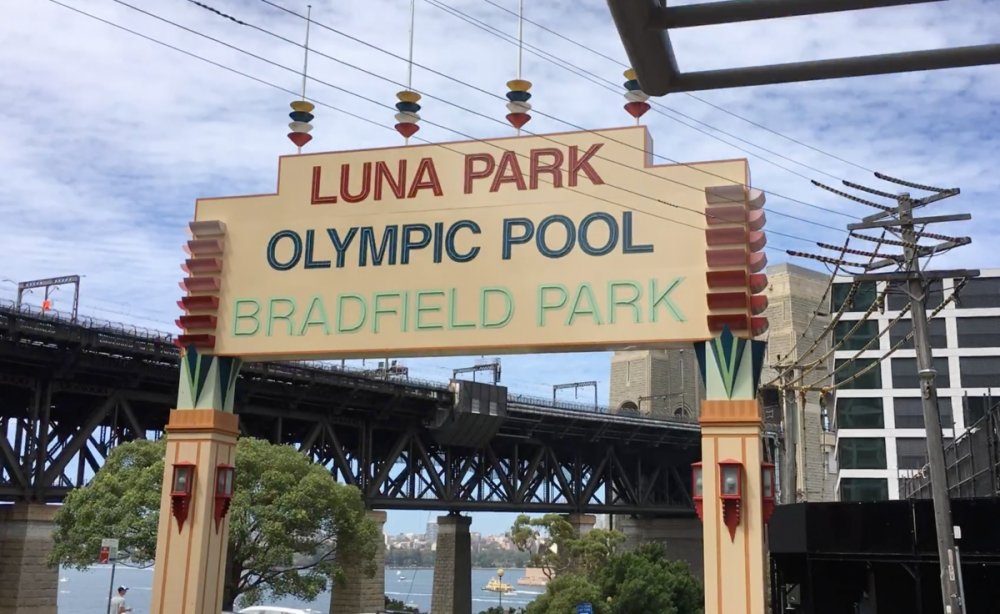 1053698586_LunaParkSign.thumb.png.c4afcb34087c49b0e485c7ad9ccf7ba4.png