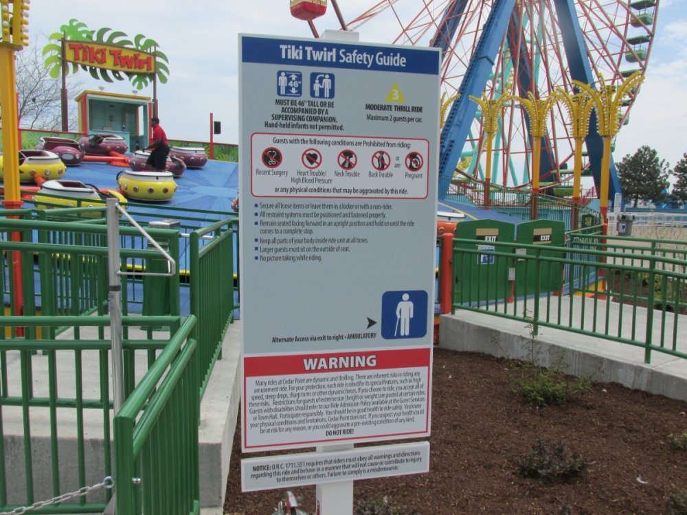 1066175099_cedarpoint2015openinddayandrougaroumedia308.thumb.JPG.fe54ba04840fd11e463b2d2d91a85e5d.JPG