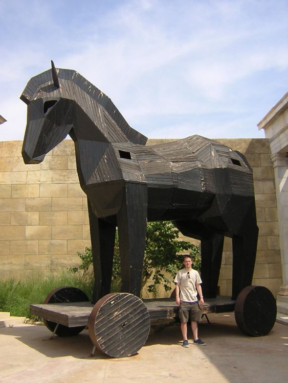 1110195180_TrojanHorse.thumb.JPG.ed77b3cc4cafa4c683bc68e05422c693.JPG