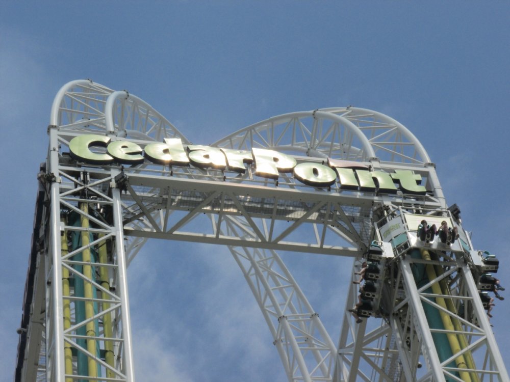 1119987493_cedarpoint2015openinddayandrougaroumedia330.thumb.JPG.8a100d237029180acf9b954042be07f2.JPG