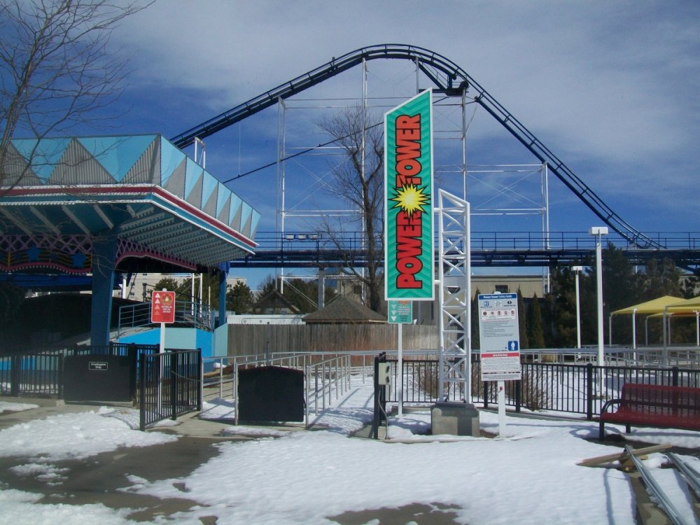 1126435310_cedarpointwinter2014129.thumb.JPG.b07b5a19ef3ee1ffb9c464831ff79b6b.JPG
