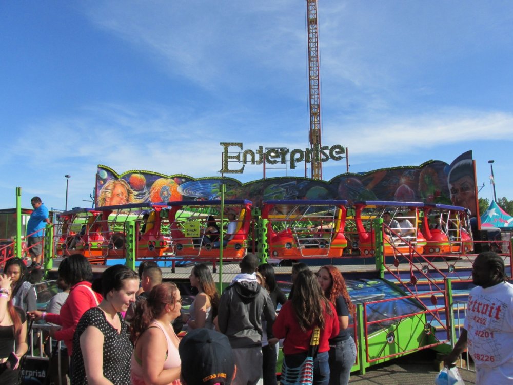 1142427440_coastermaniaandcarnival2015208.thumb.JPG.4de49672b25723821e6a6f4b4930b4ee.JPG