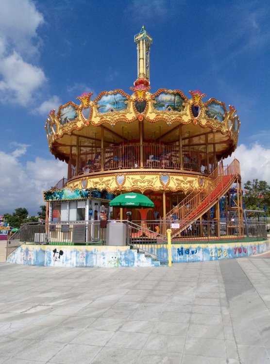 1170724081_HeyuanChildrensParkCarousel.thumb.jpg.ab903435f86c72831dc522d93e0113cb.jpg
