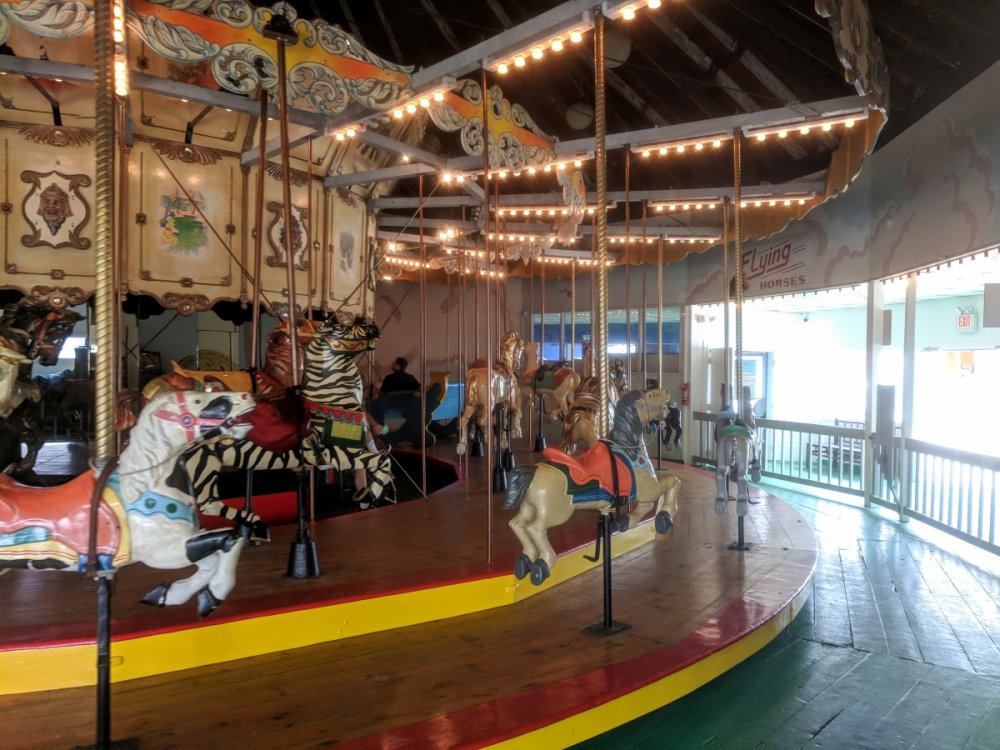 1194955549_FlyingHorsesCarouselSign.thumb.jpg.0bc47e015457b12b102972c516a475f9.jpg
