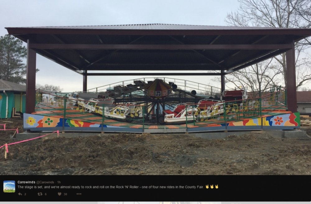 1210543866_2017-01-1611_45_53-Carowinds(@Carowinds)_Twitter.thumb.png.54e31cc3e7960fb34e9878faddf7a997.png