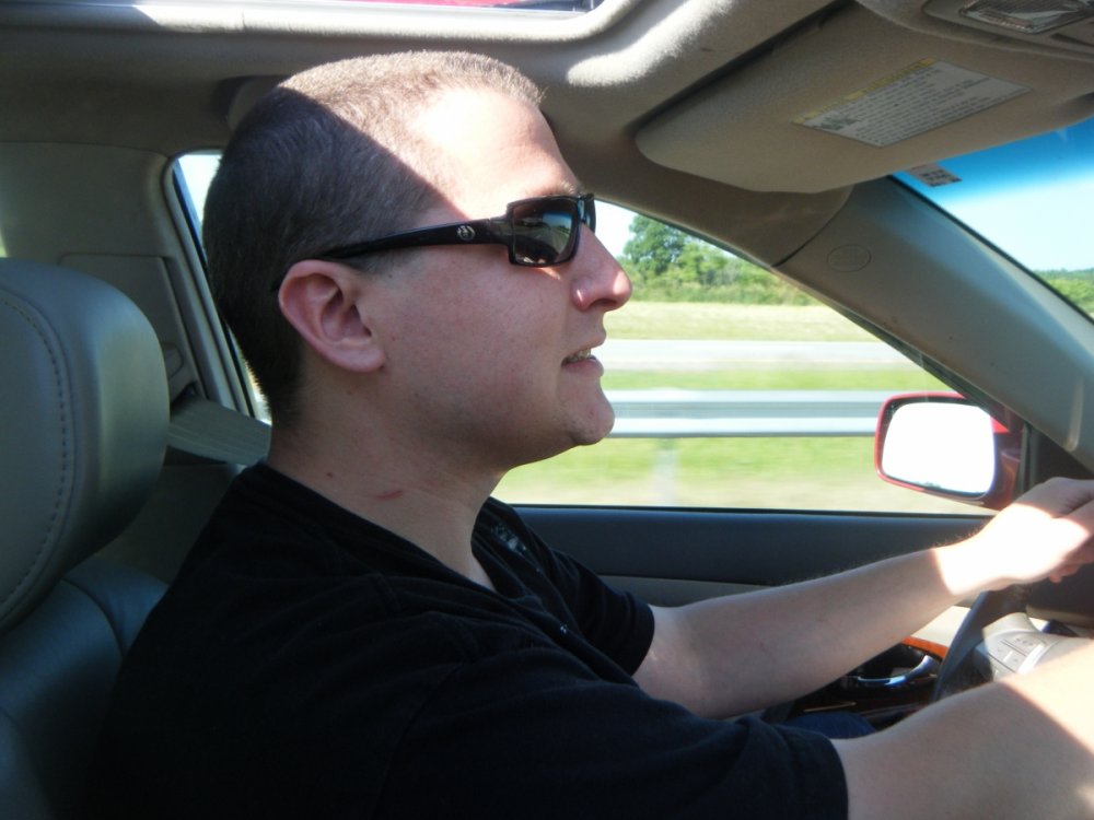1321221987_SeanDriving001.thumb.JPG.d3f2d8b65f9da6a3e5fb03231fe257ee.JPG