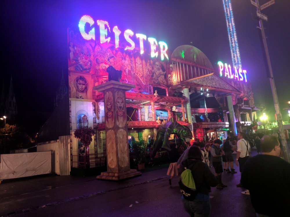 1353431770_GeisterPalast(Night).thumb.jpg.cf53b36db0aa3efd016f5019002c8a83.jpg