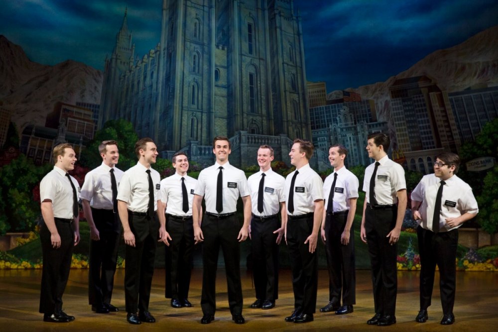 1379674692_TheBookofMormonCompany-TheBookofMormon(c)JulietaCervantes2017_preview.thumb.jpeg.909e1d7df7b633af9ca0baaf9caa94cd.jpeg