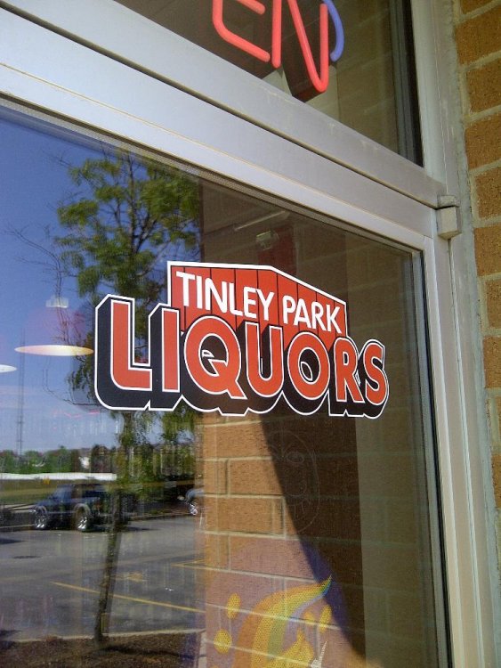 1389559140_01TinleyParkLiquors.thumb.jpg.39659970642747dd4e10a8dad313ee56.jpg