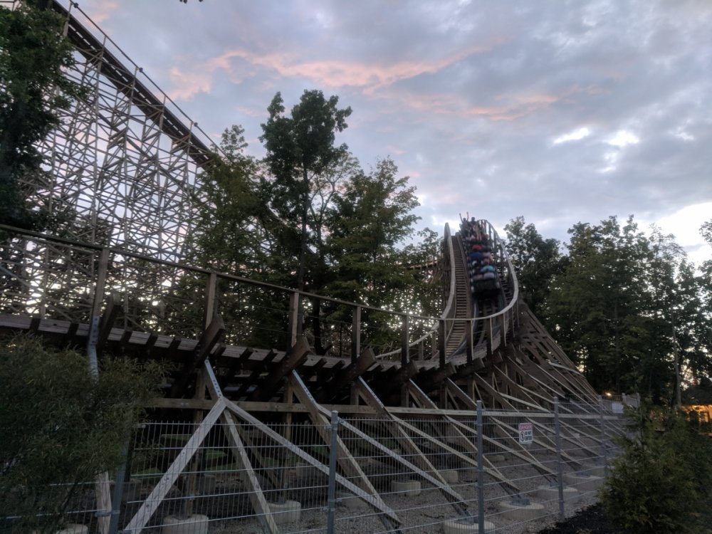 1430024289_MysticTimbers2ndHill.thumb.jpg.1a0db0e05df732f9248ab53466bb0570.jpg