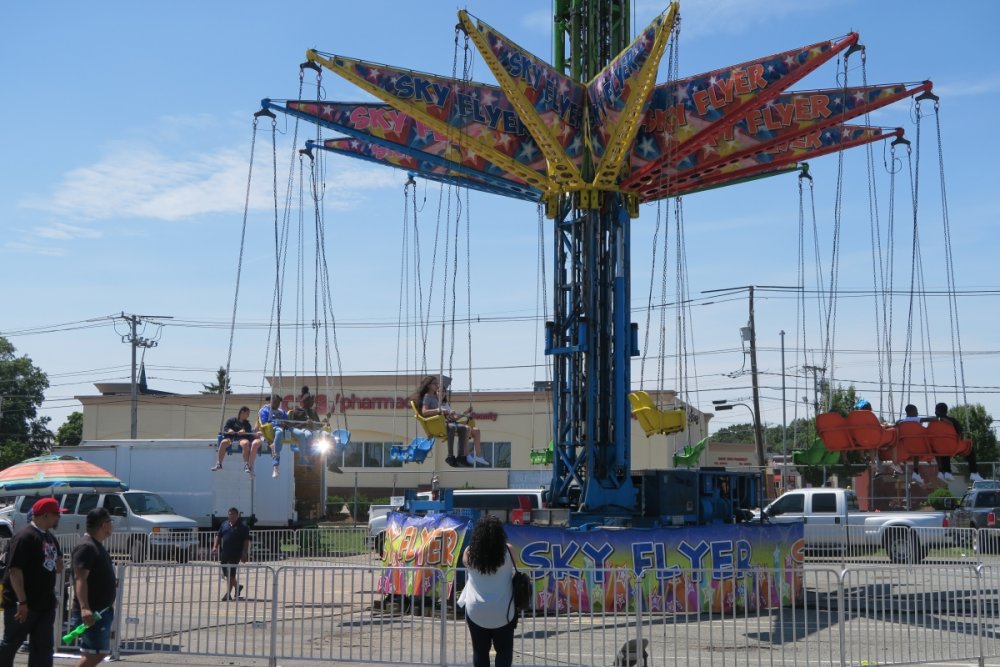 1437760399_SkyFlyerBase.thumb.JPG.3159a8f712d973589b0ff2ae36dc6af2.JPG