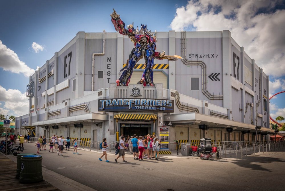 1495358640_Orlando2016-024-Transformers-TheRide3D.thumb.jpg.fc9c75b778368183bce087f98e8b80ab.jpg