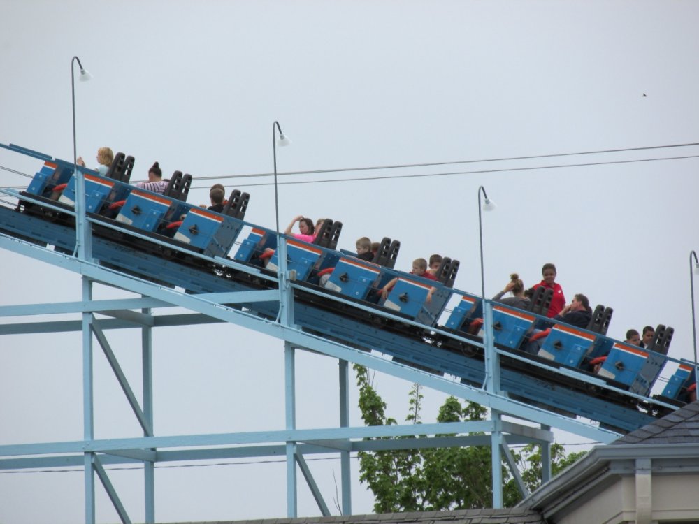 1529942552_Cedarpointopeningday2014038.thumb.JPG.a67f2165dc015743036e61d9eeb897e3.JPG