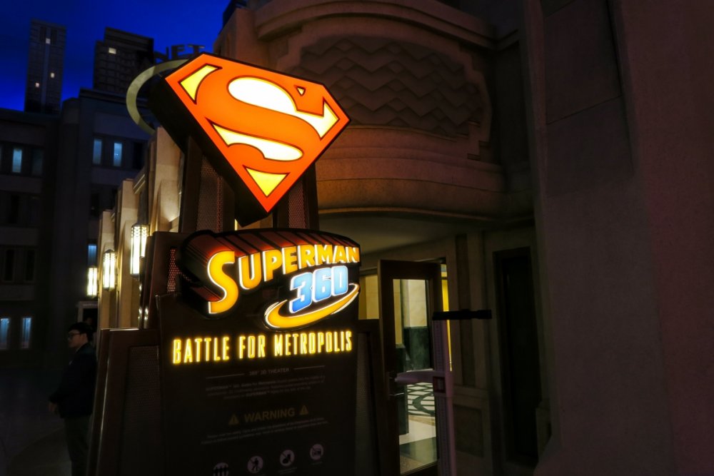 1588779711_Superman360Sign.thumb.jpg.4a4ac2fc422b0c100bc3a9e33af4d198.jpg