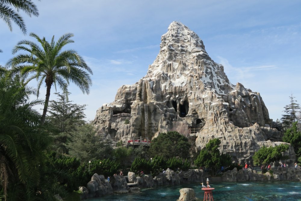 1692927903_MatterhornDay.thumb.JPG.06682099b625324e818b9bdae0f3b23b.JPG