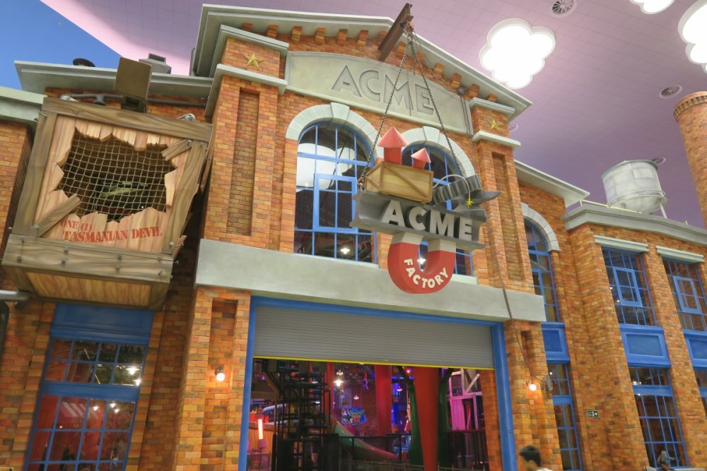 1733852206_AcmeWarehouse.thumb.jpg.68b637c23f3be9fa9fc4bbd9d3d859fc.jpg