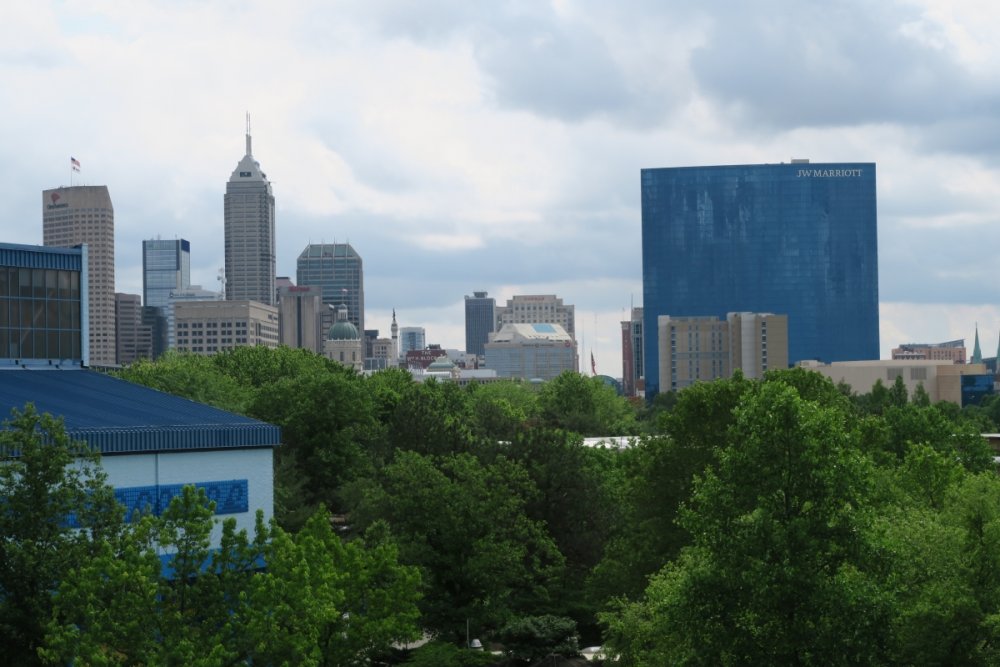 1753282274_IndianapolisSkyline.thumb.JPG.2ced9a10b6271ae9de1e5a6de249f245.JPG