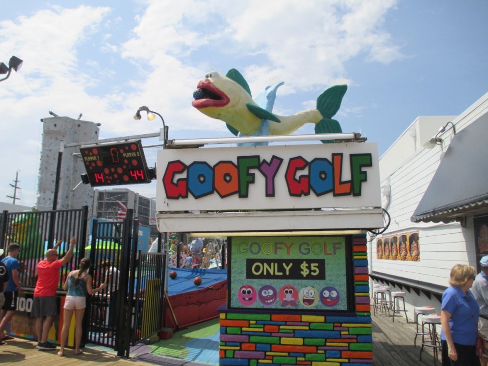1770186507_GoofyGolfEntrance.thumb.JPG.6f391a92e791ac7bdcff2b989eff389b.JPG