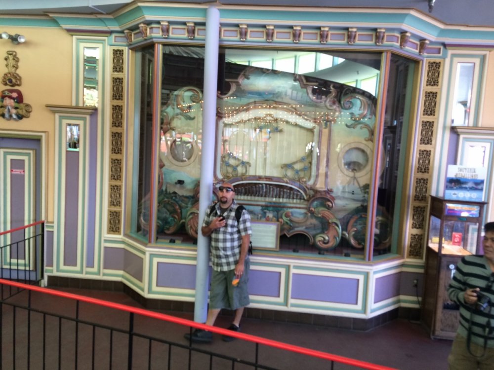 1820374072_CarouselOrgan.thumb.JPG.9f276aca8edb2133d5aed46ea98a211a.JPG