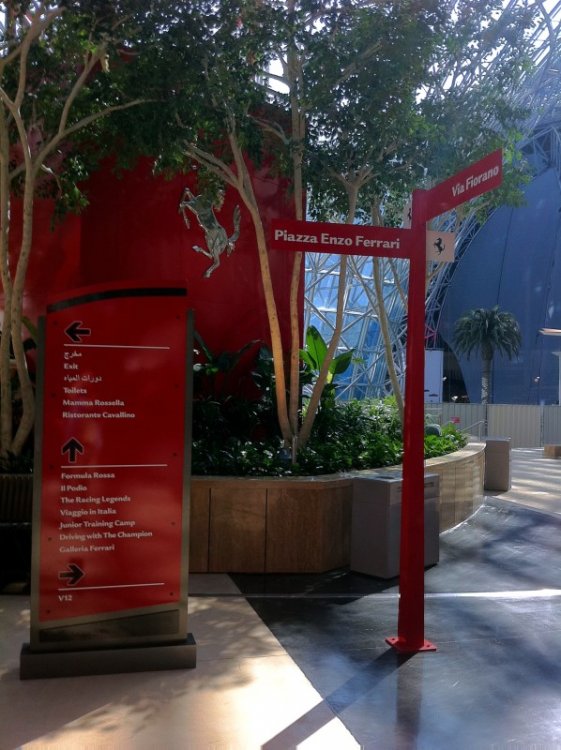 189213912_AbuDhabi-084-FerrariWorld-Entrance-10.thumb.JPG.af4485f0c5d48d1c642209850d46736a.JPG