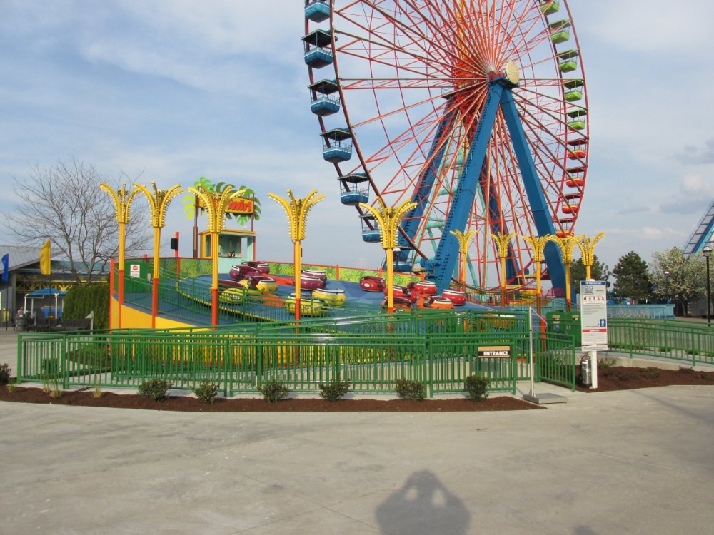 190736491_cedarpoint2015openinddayandrougaroumedia149.thumb.JPG.cae004fdb1c843ccefc5772c04ddf012.JPG