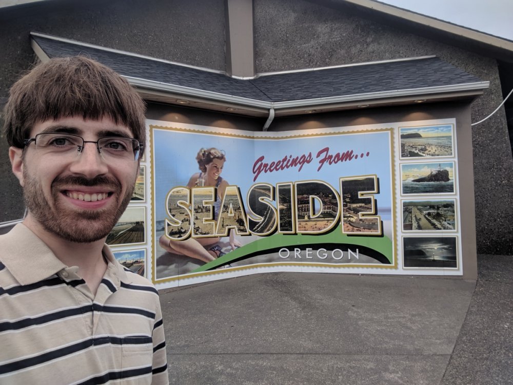 196319988_SeasideSelfie.thumb.jpg.0908d578b40a34c7eb9054b89531287e.jpg