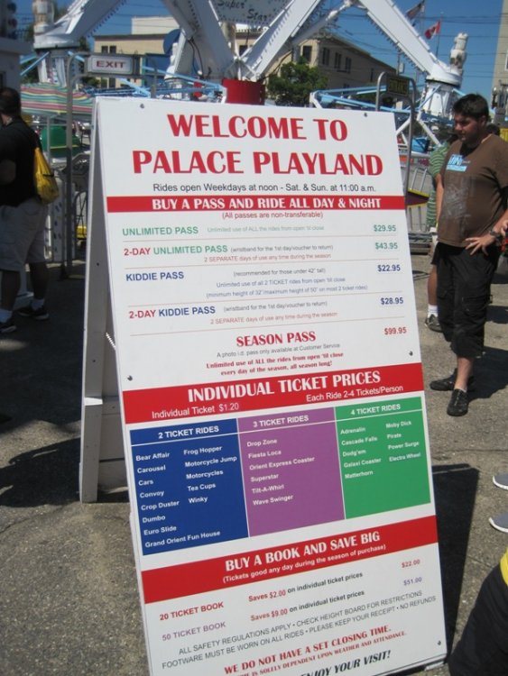 1980709193_PalacePlaylandPrices.thumb.JPG.824a58a5a9fb668651571794fa0d573a.JPG