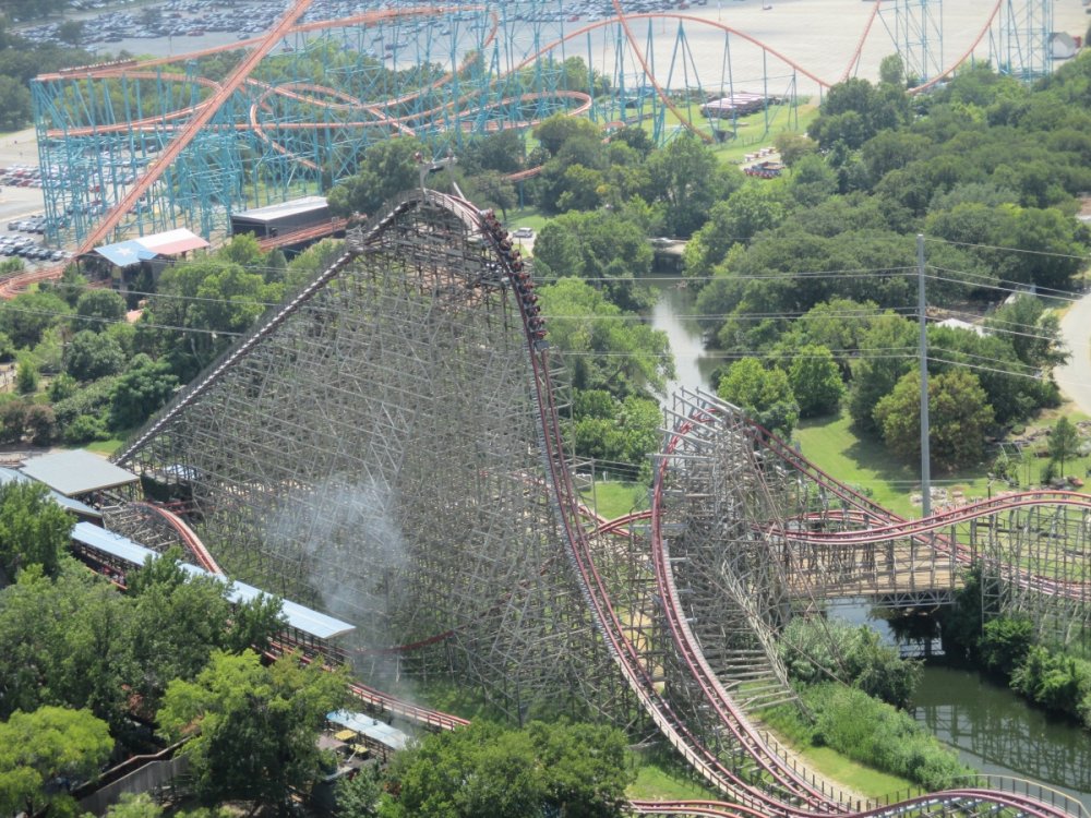 2020247210_NewTexasGiantFirstDrop(Aerial).thumb.JPG.13712f92405458bc453d75c6904cfa96.JPG
