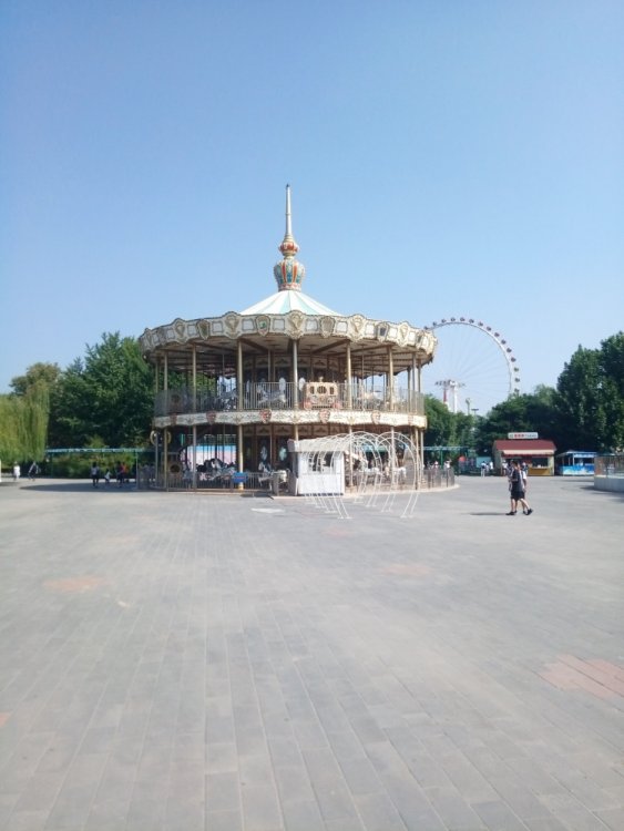 2067185775_ShijingshanCarousel.thumb.jpg.13eceecd21efc2529caee33468363d29.jpg