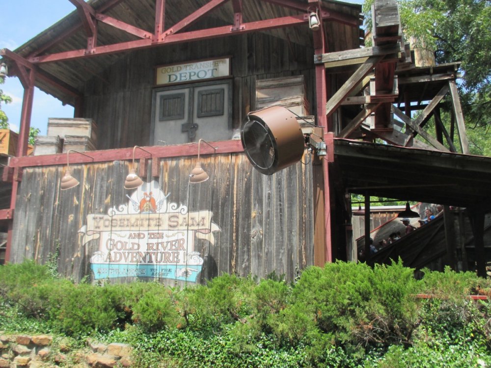 2079030338_YosemiteSamsGoldMineAdventureSign.thumb.JPG.c067582437febc79b507182f483f3700.JPG